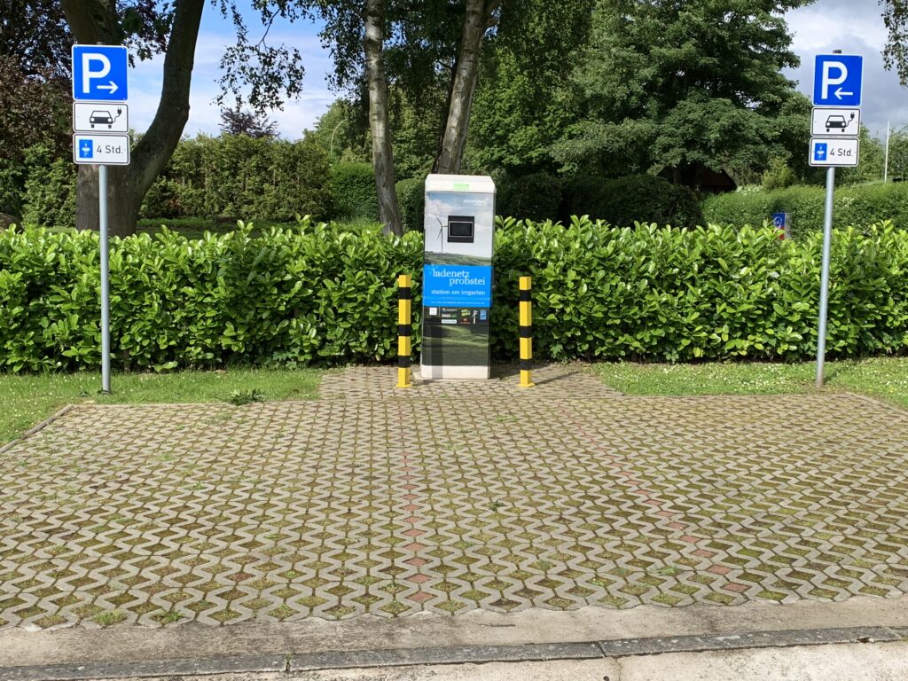 E-Ladestation am Irrgarten